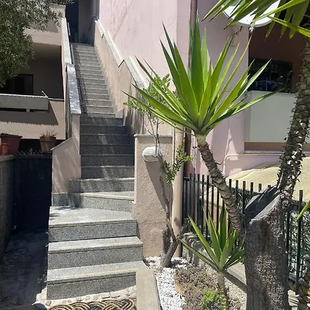 Civico35 * Όλμπια
